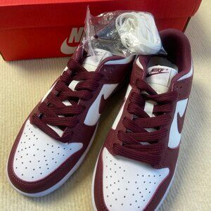 Nike SB Dunk Low“Bordeaux” DD1503-108